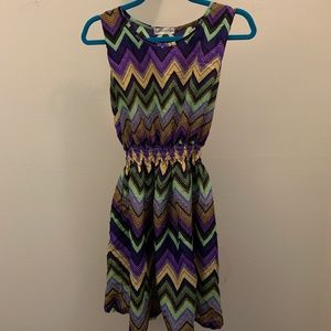 Bright Silky Chevron Cartoonish Print Dress M